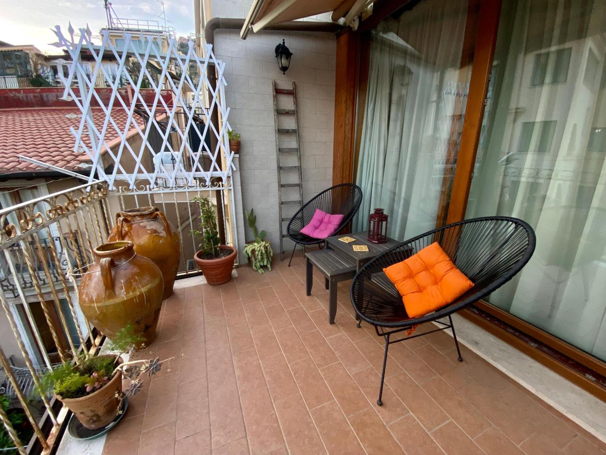 Sole Apartment تاورمينا المظهر الخارجي الصورة